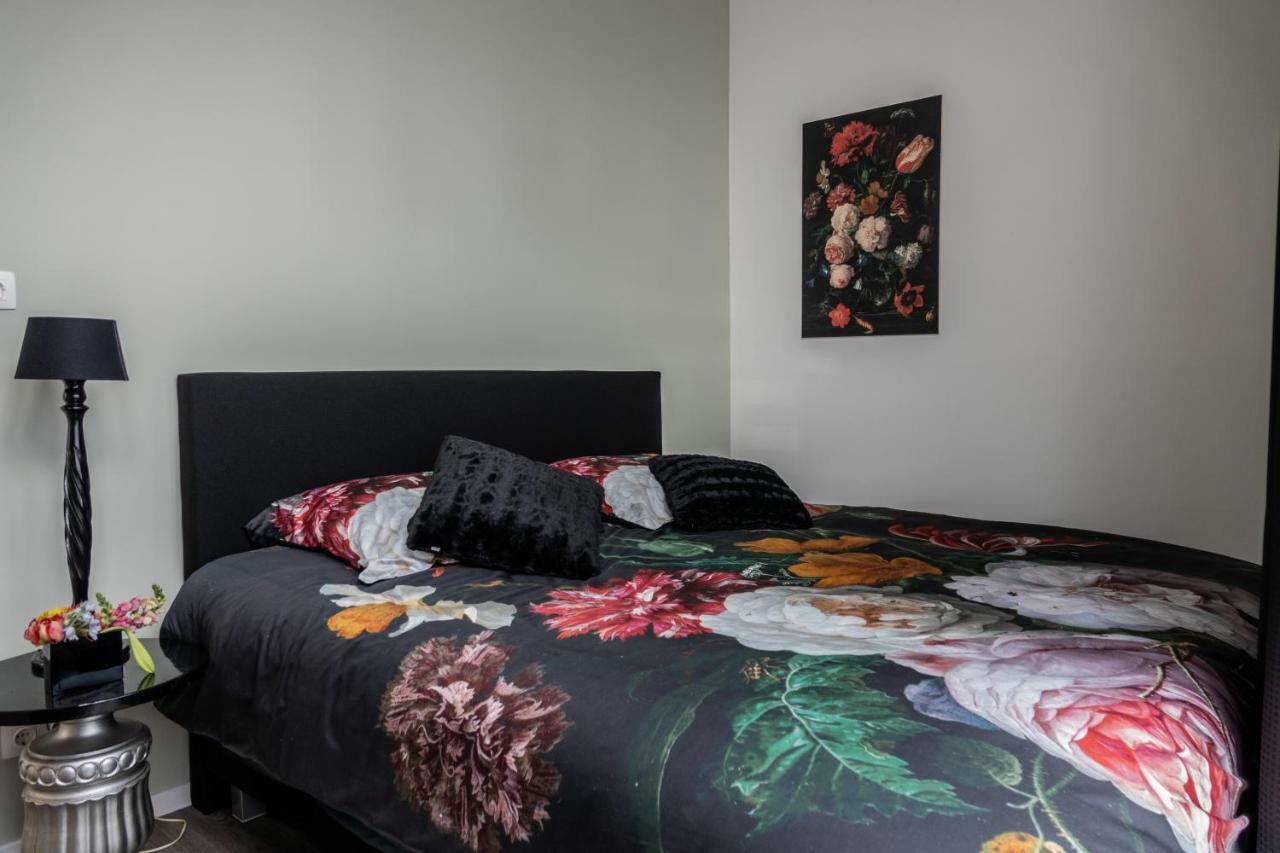 Het Zeeuwse Bloemenhuis IJzendijke Екстериор снимка